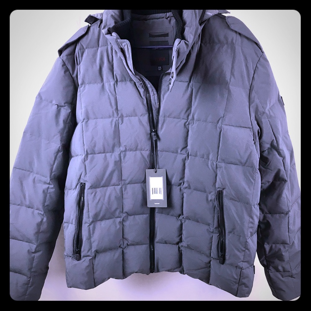 ‼️SOLD‼️Authentic Tumi men’s puffer coat